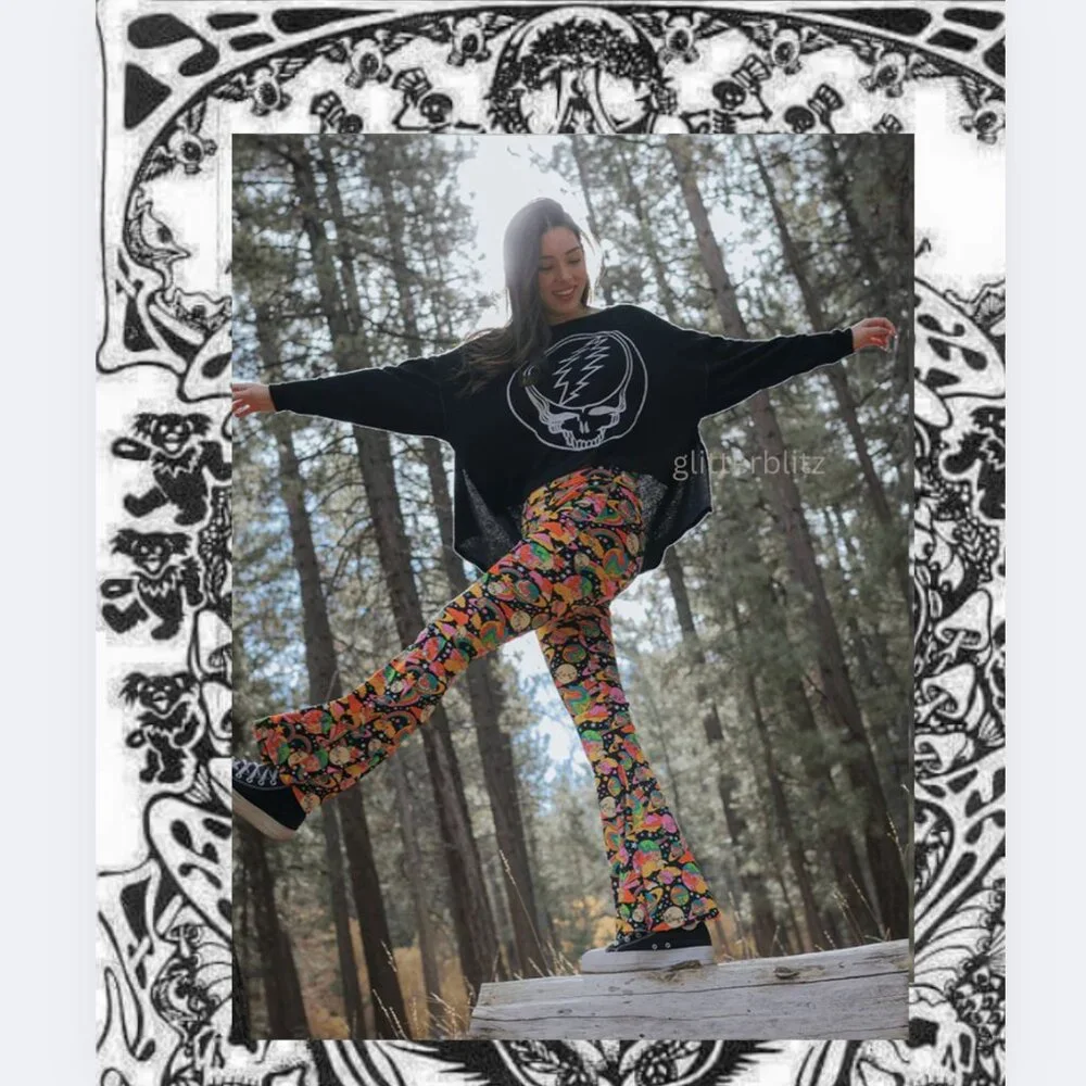 PEOPLE OF LEISURE Grateful Dead Stealie Oversized Pullover Sweatshirt - Picture 9 of 13